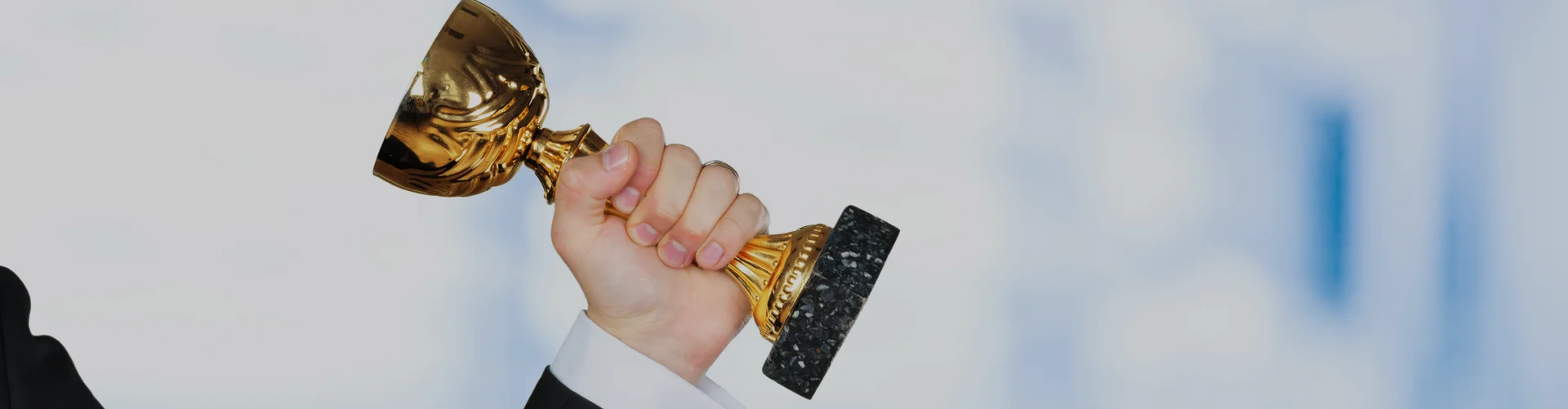 awards_Ar_desk
